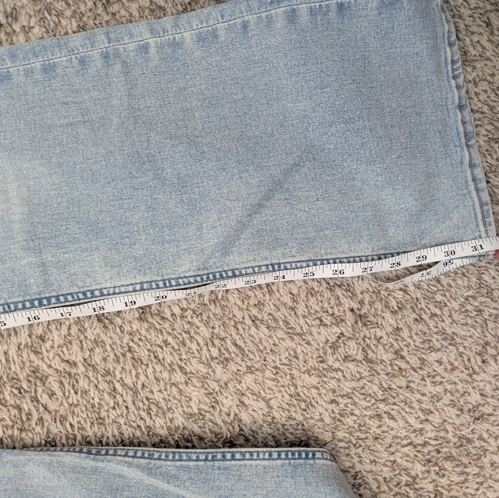 High Waisted Light Blue Flare Jeans With Front Pockets - Picture 7 of 8